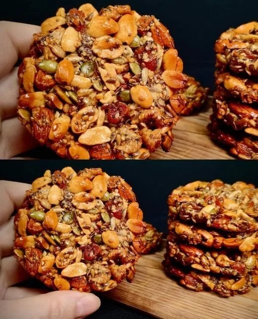 A plate of healthy flourless sugar-free cookies, perfect for guilt-free indulgence.