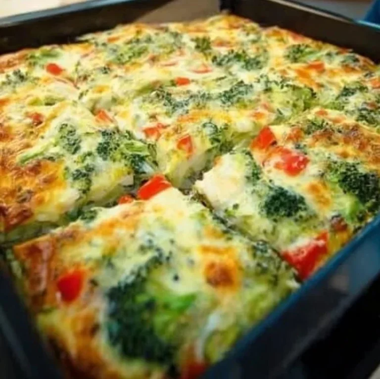 Delicious Vegetable Pan Pizza topped with fresh vegetables and melted cheese