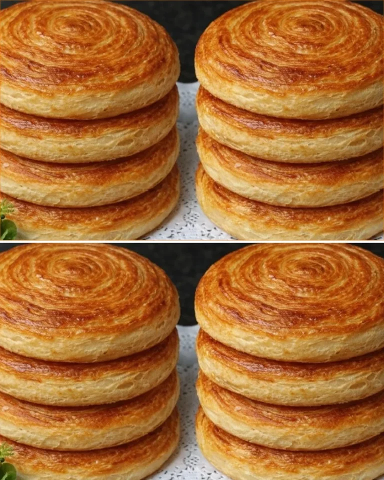 Delicious oven-baked Moroccan Flatbread Mlawi Mkhmar served fresh.