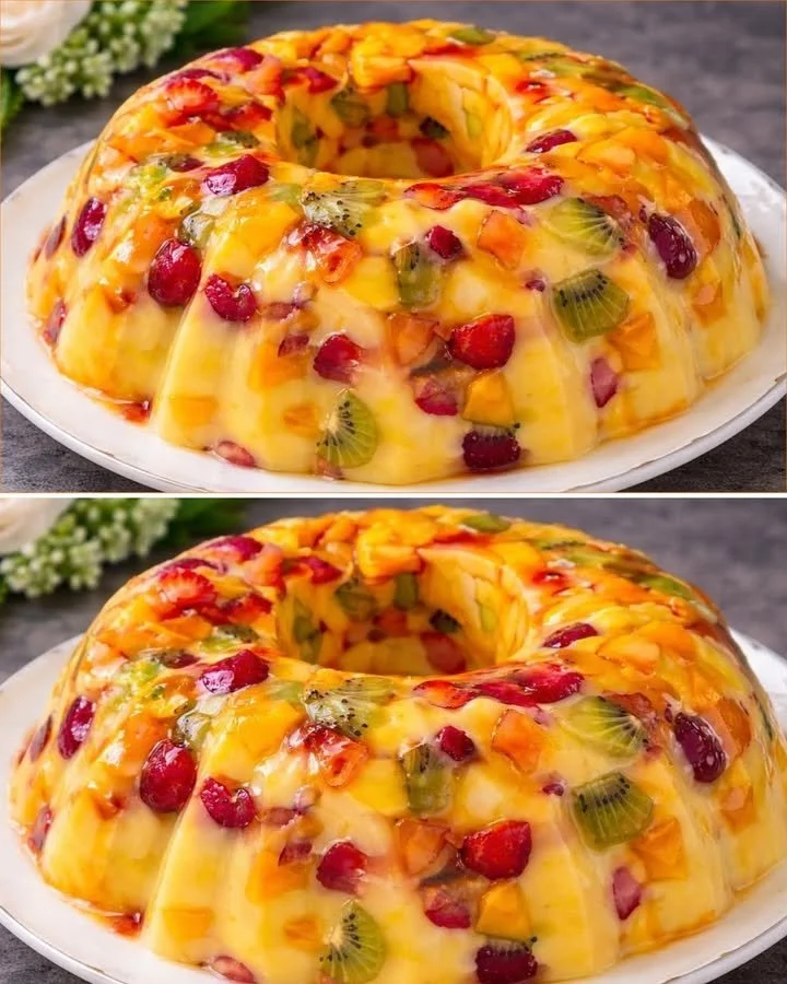 Quick milk and fruit dessert ready in 5 minutes with fresh ingredients.